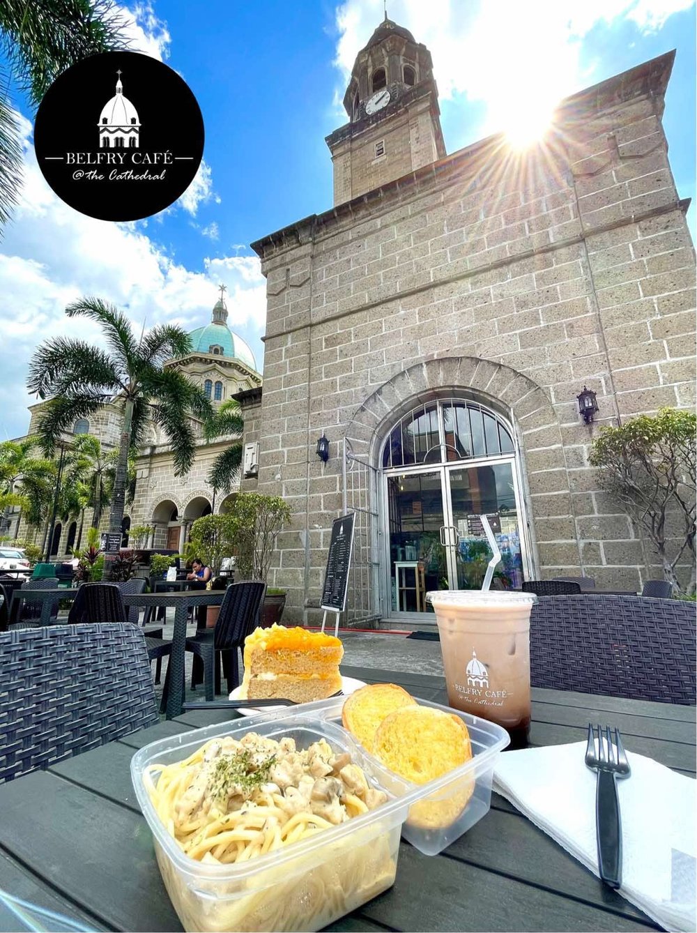 Restaurant in front of the church