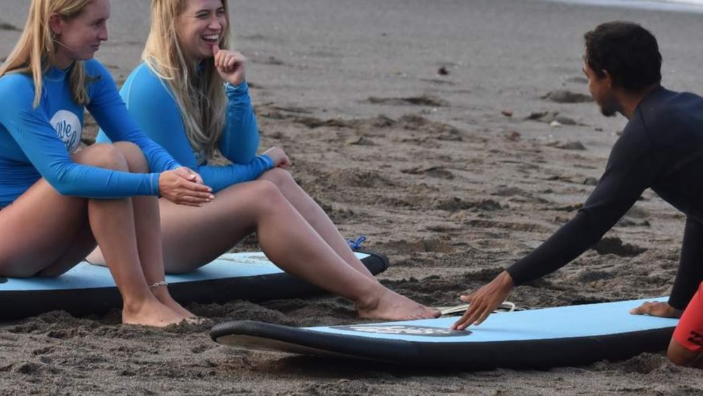 The fastest and easiest way to start your surfing journey in Bali is to take surfing lessons in Canggu.