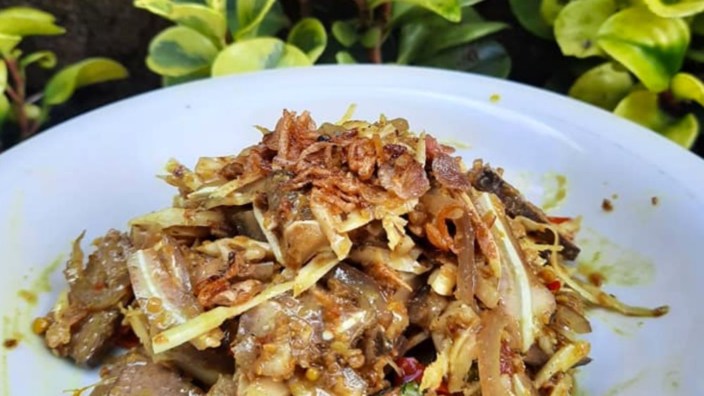 Grab the rare chance to sample turtle meat in Bali! Image credits: Apell Siputratrabatoers on Facebook