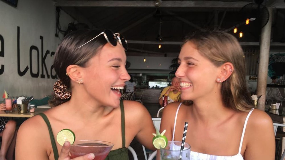 Freshen up with cocktails at the lokal 80361! Credits: @mya.lynch