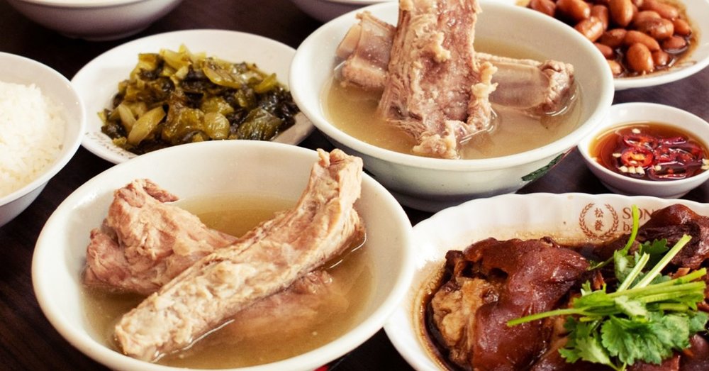  Ăn Bak Kut Teh và Chè Ah Chew ở Bugis