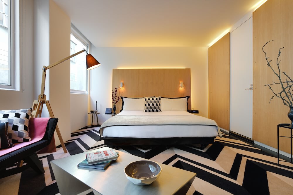 Adelphi Melbourne Hotel Room