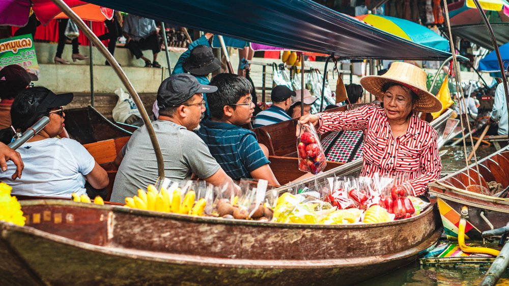 Sample some Thai fruits while on board.  Image credits: Chat Goili on Pexels