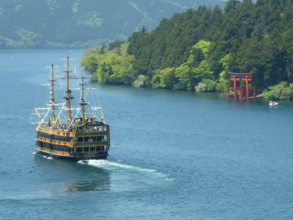 A "pirate ship" on Lake Ashi