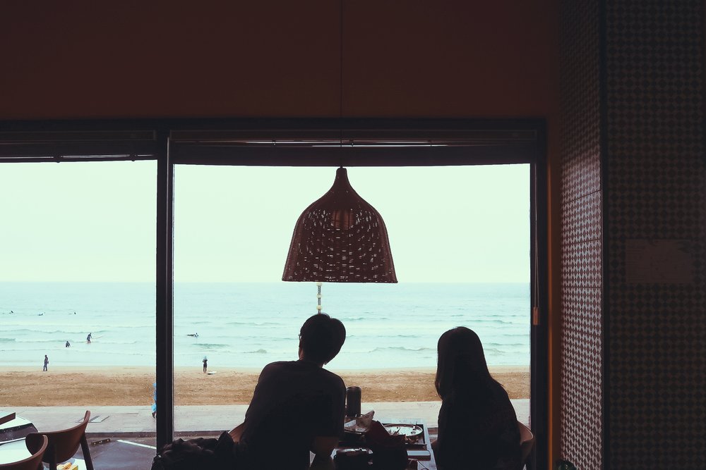 8 Amazing New Attractions You Need To Experience In Jeju Island Snoopy Garden, Lee Hyori's Cafe