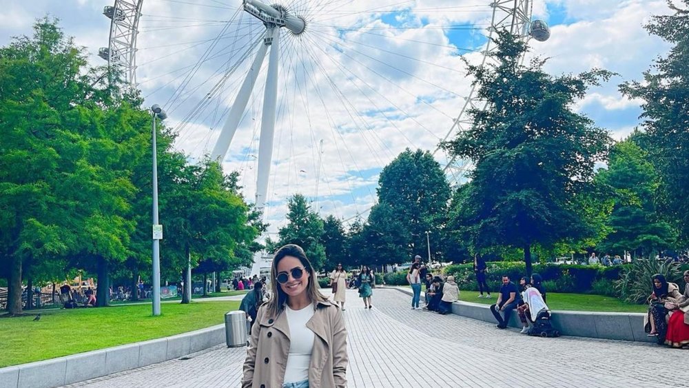 Marvel at London Eye, one of the city’s most famous icons. Credit: biancas.tostes