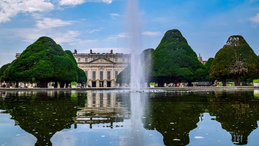 Discover the manicured lawns and stunning fountains of the palace. Credit: Tom Podmore