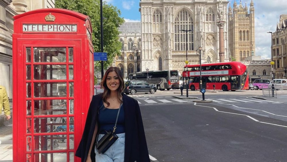 Stop by Westminster Abbey, the site of coronations and royal weddings for centuries. Credit: rufaidaslocation