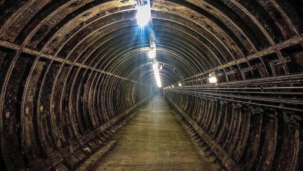Learn fun facts about the Jubilee line and disused stations on the Hidden London tour. Credit: londonundergroundknowledge