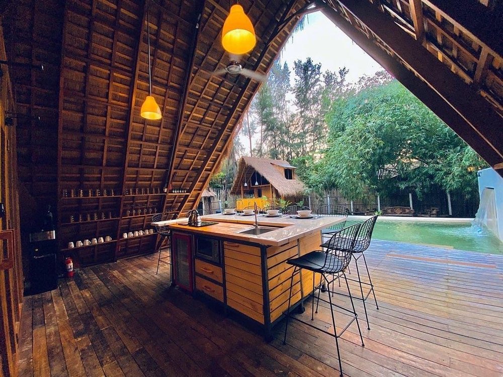 Wood theme villa