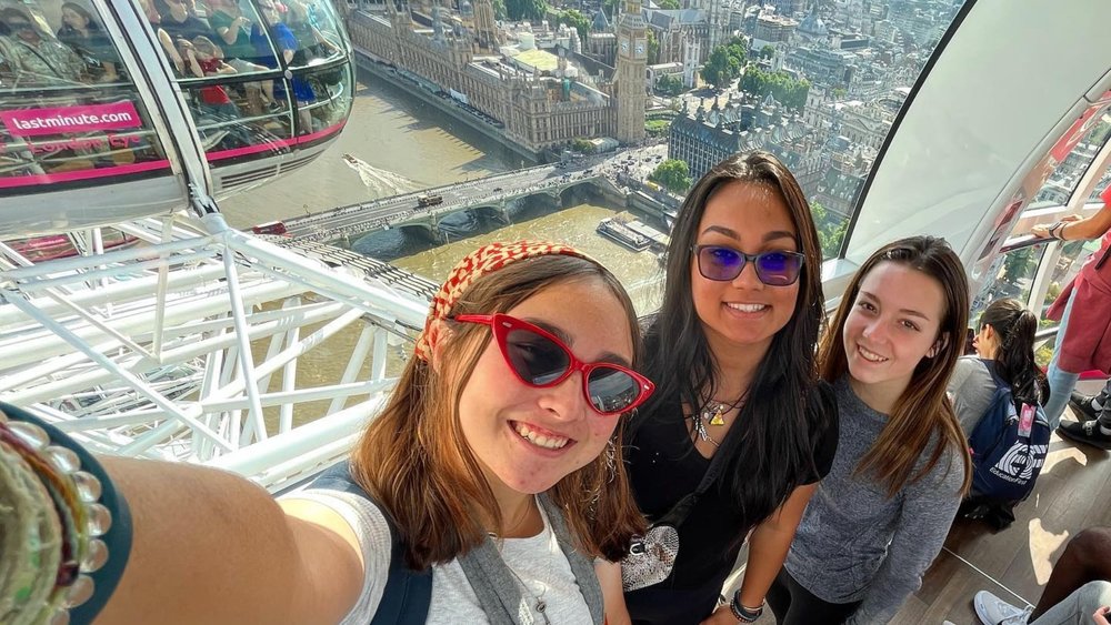 Hop on one of the most popular attractions in the UK for spectacular views of the Big Smoke! Credits: @gaby.vazquez26 on Instagram