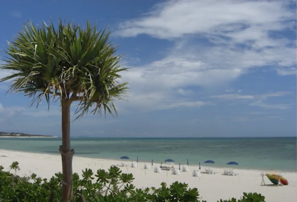 イーフビーチ　沖縄離島8選本編 Okirip