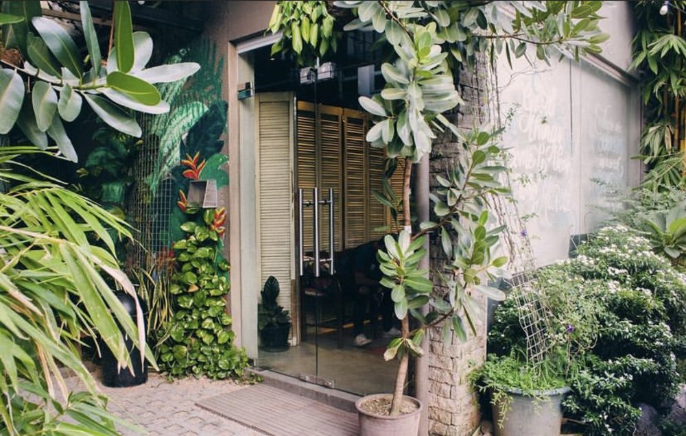 Coworking studio facade