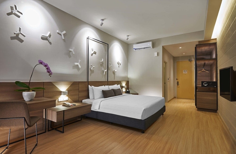  Swiss-Garden Hotel & Residences