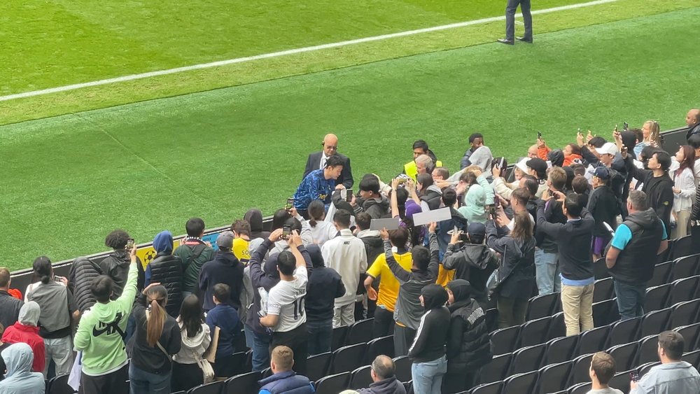 sonny signing autographs for fans
