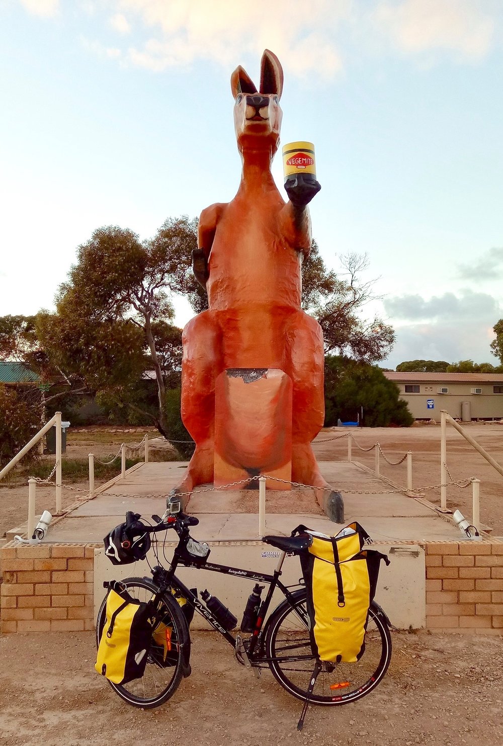 a kangaroo statue at the Border Village Roadhouse along Eyre Highway