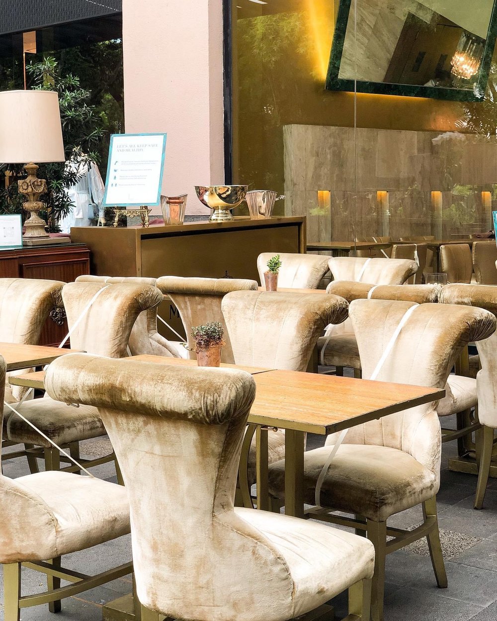 Restauant dining ares