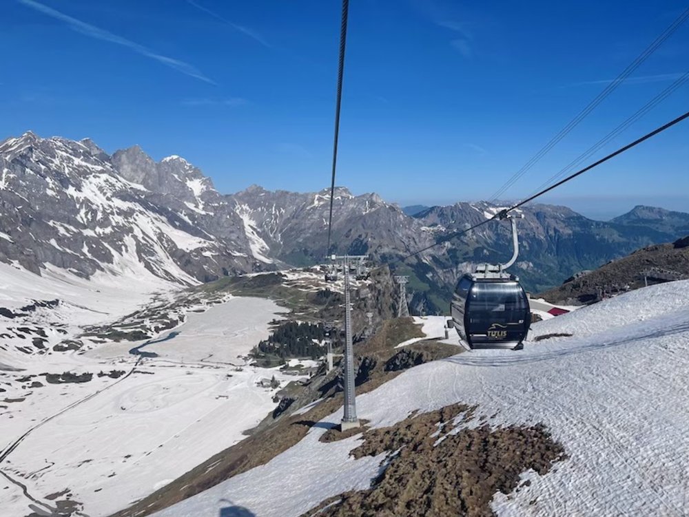 chanwon in swiss (snow view)