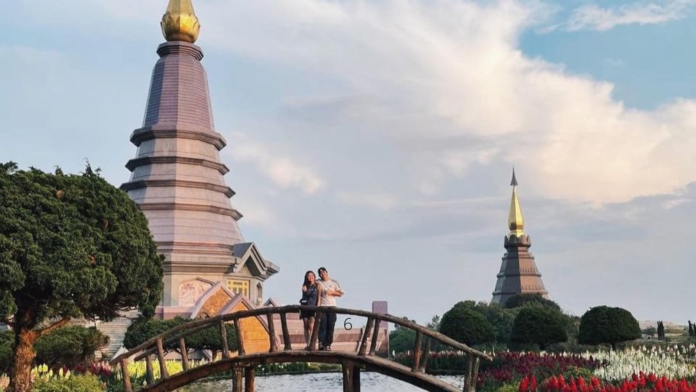 Stop by the Twin Pagodas at the park. Credit: mellfunctioned