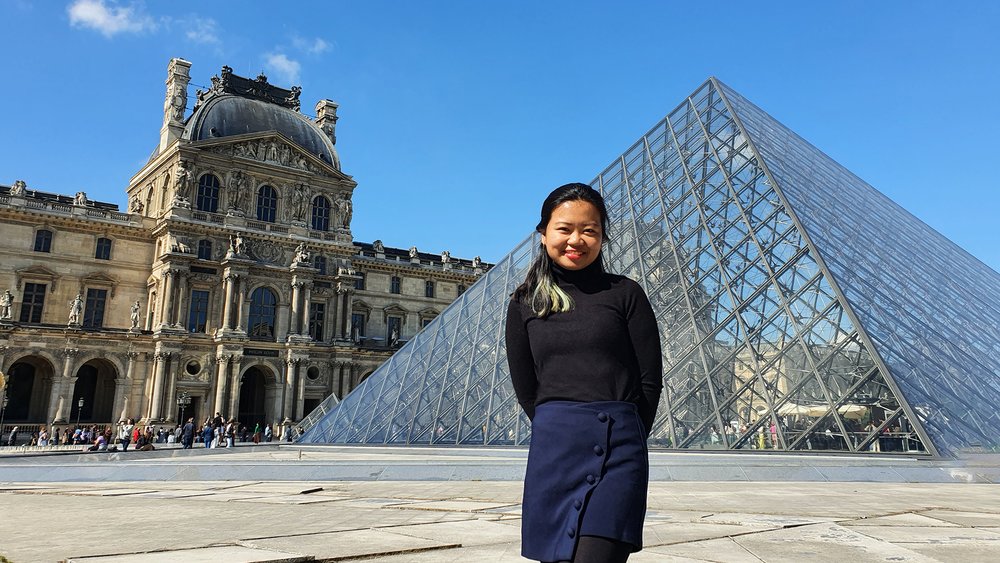 Get a discount on entry tickets to the Louvre if you buy on-site. Credit: alyofthecross