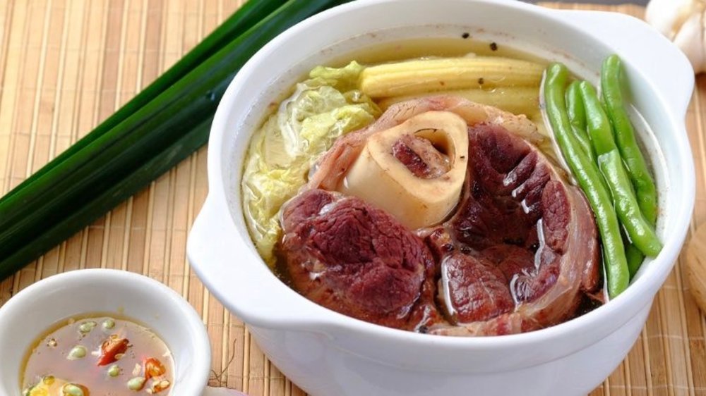 Bulalo soup with calamansi
