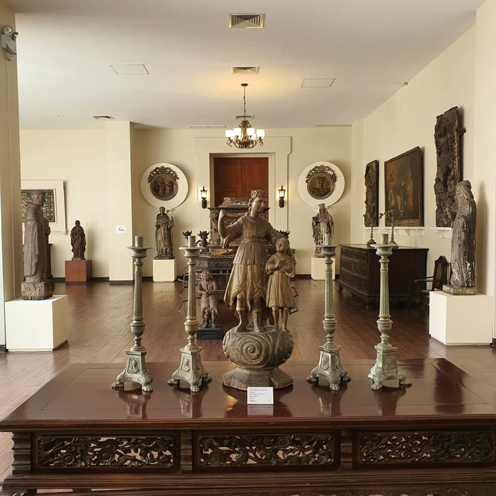 Artifacts in display inside Muse de Intramuros