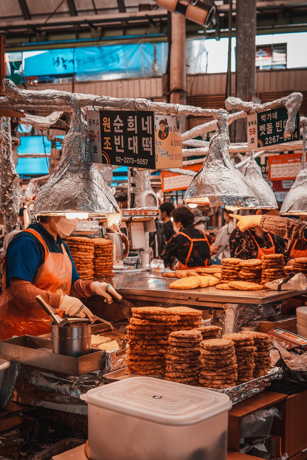 A food stall in Gwangjang market