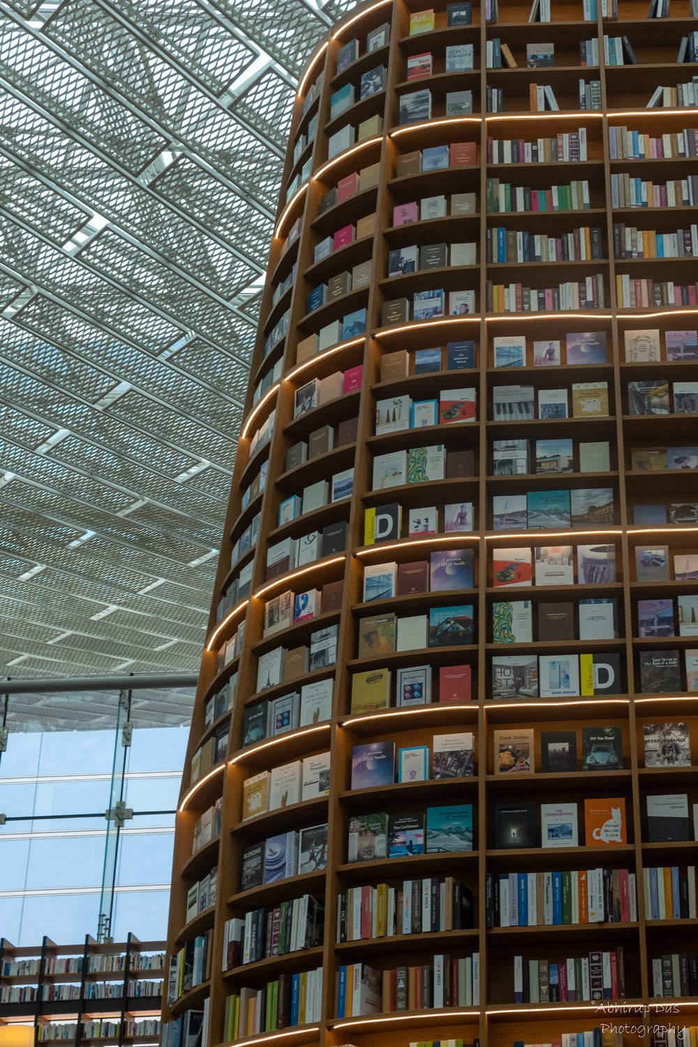 Giant bookshelf inside Starfield COEX Mall