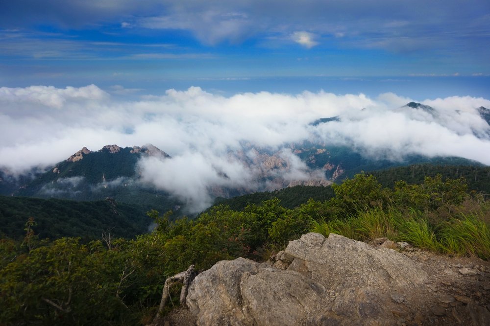 View of the clouds and mountains