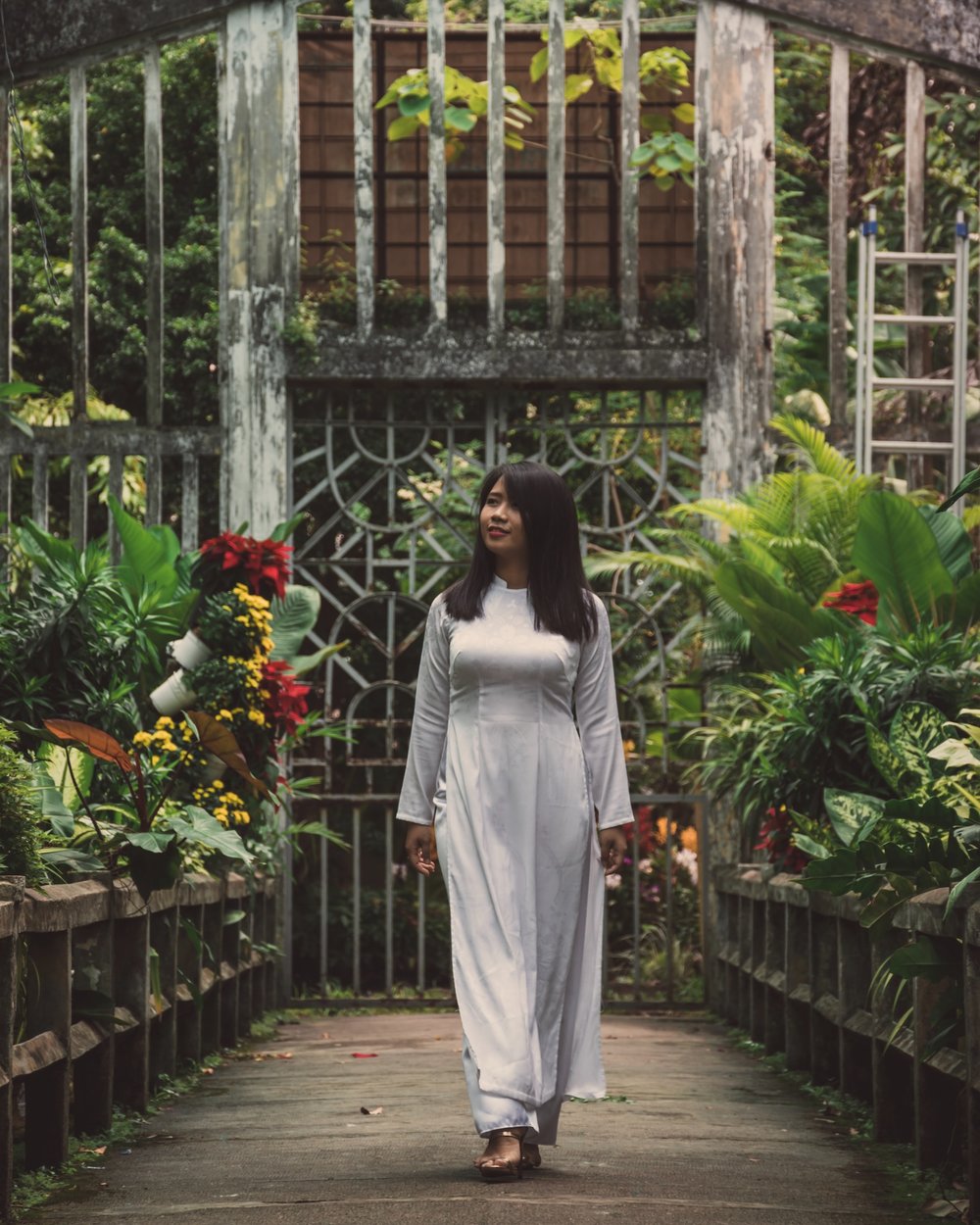 แต่งกายด้วยชุดพื้นเมืองเวียดนามในฮอยอัน!