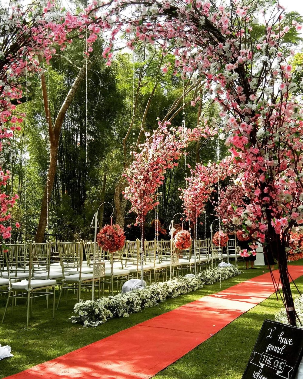 Wedding venue in with an orange motif