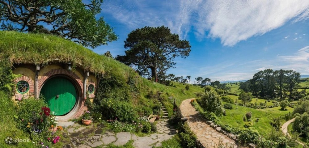 New Zealand Hobbiton Tour
