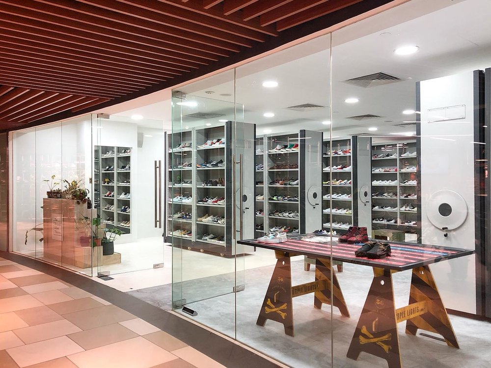 Leftfoot store facade