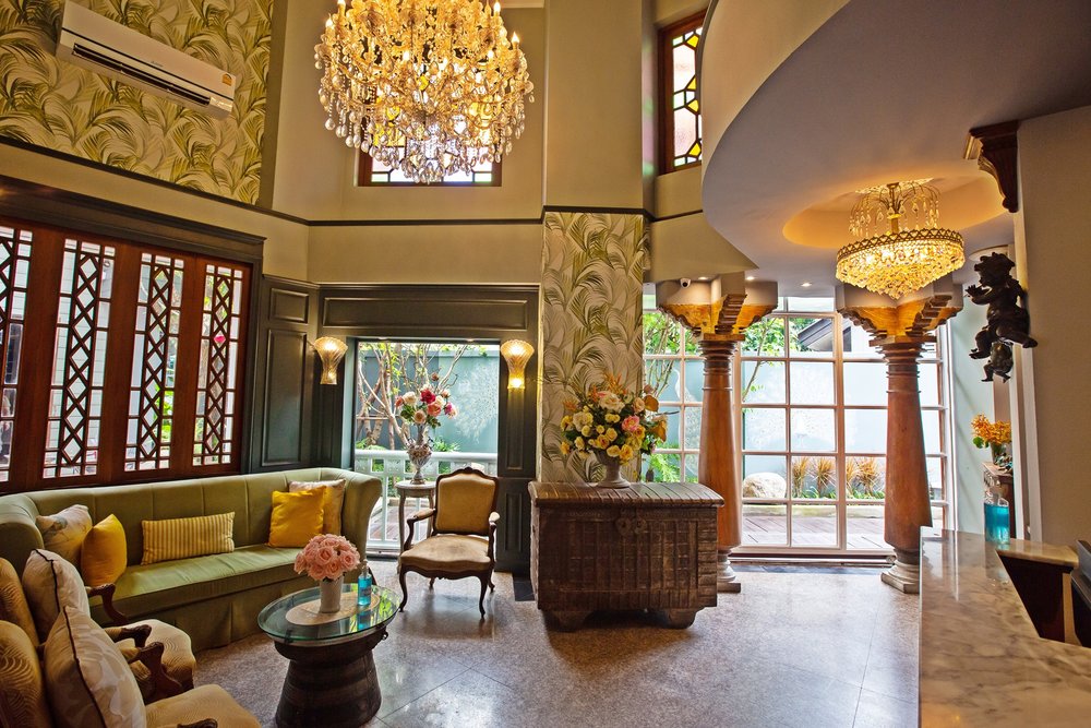 โรงแรมแอท พิงค์นคร (At Pingnakorn Hotel)