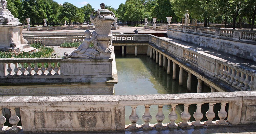 Khu vườn Jardins de la Fontaine