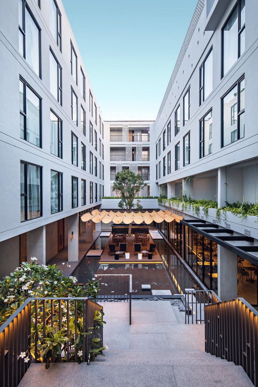 โรงแรมเป็นแนวโมเดิร์นไลฟ์สไตล์ ดีไซน์สุดเก๋