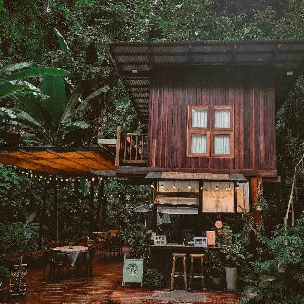 Claai Cafe'& Eatery คาเฟ่สไตล์โฮมมี่กลางหุบเขา