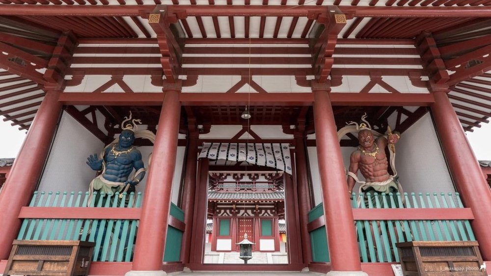 Explore the outer temple grounds of Shitennō-ji for free. Credit: i_masanao