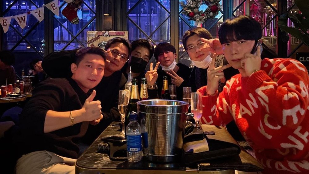 Itaewon is a must-visit for night owls and party-goers. Credits: @captain_lee__7733 on Instagram