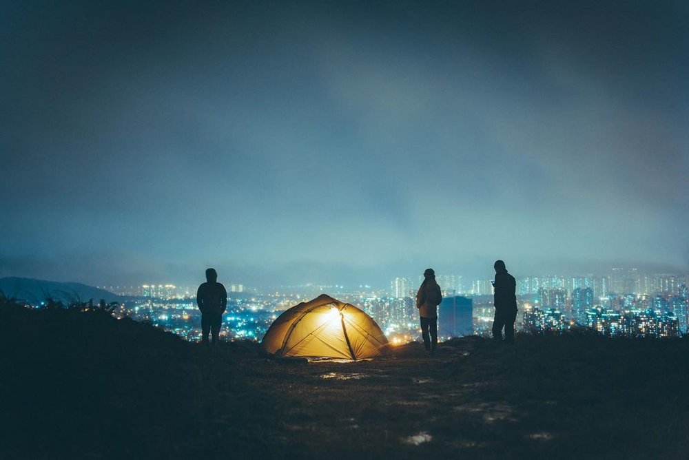 露營可以在平日難得的時間點欣賞香港的美景。@hillcmw