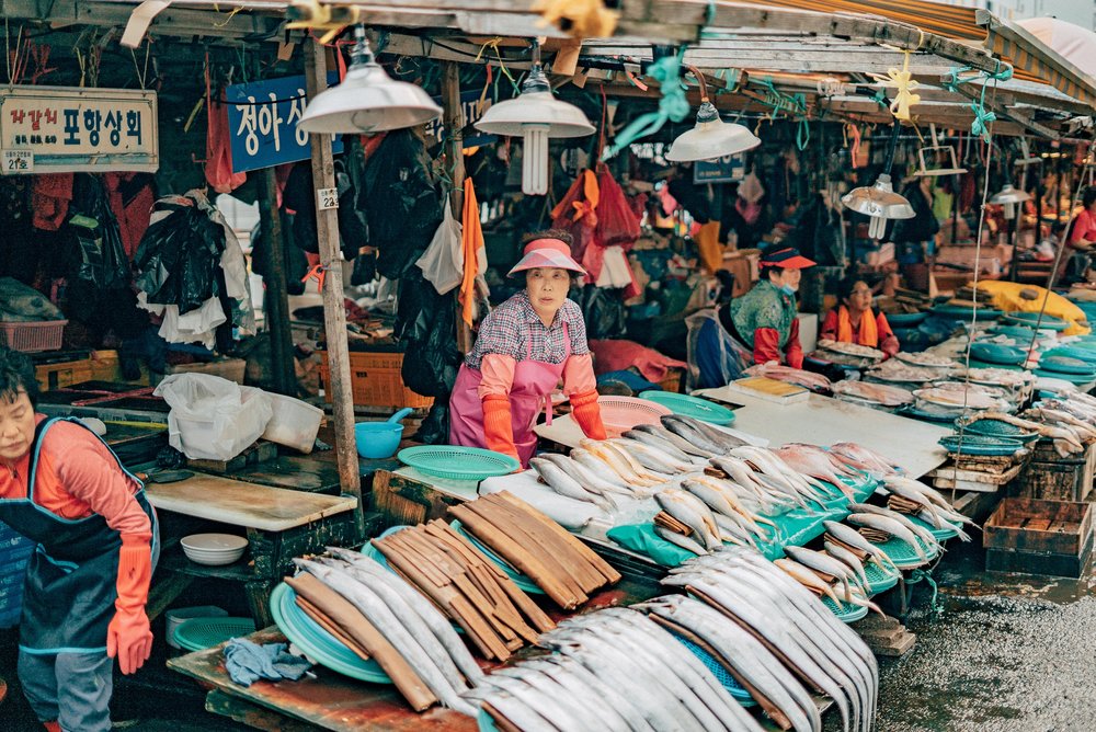 Woman selling fishes at Jagalchi Market