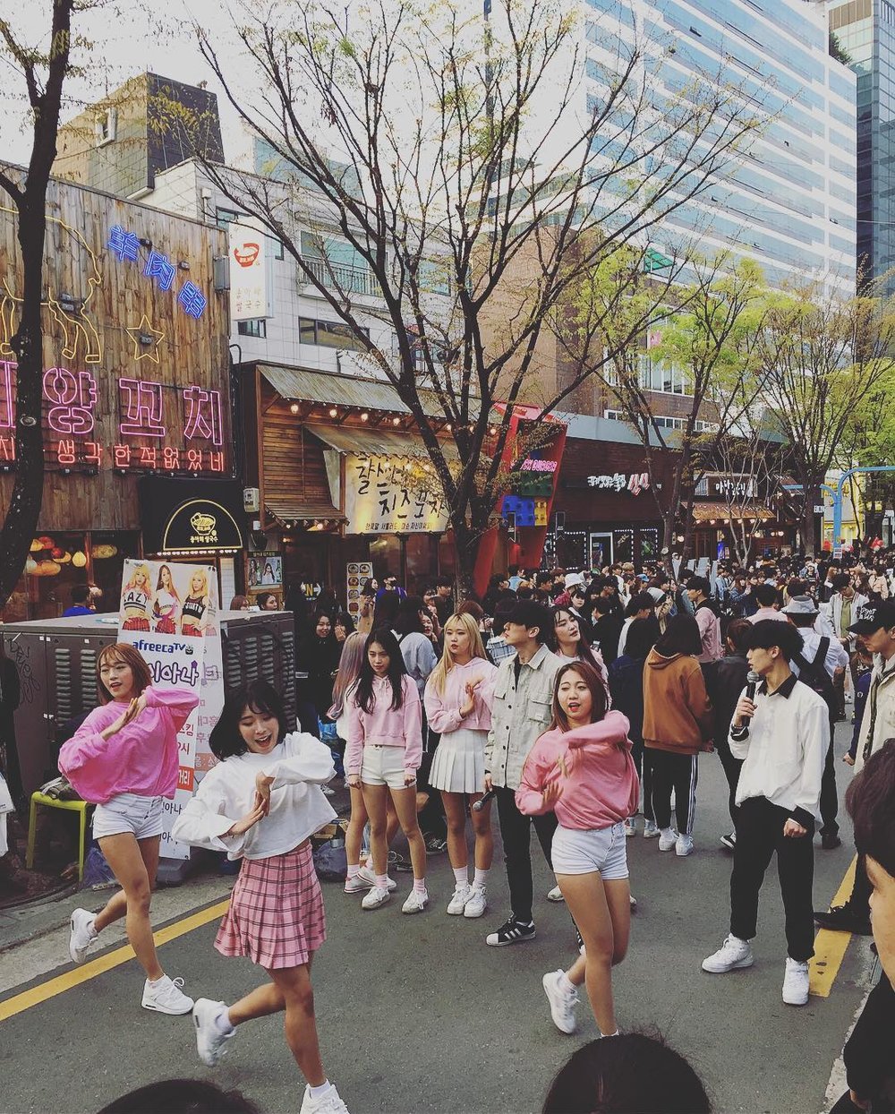 best places to shop in seoul hongdae 2