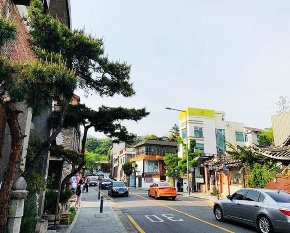 best places to shop in seoul samcheong dong