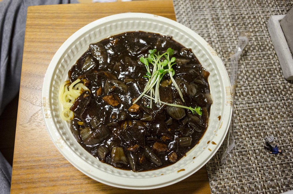 韓國美食推薦:韓式炸醬麵