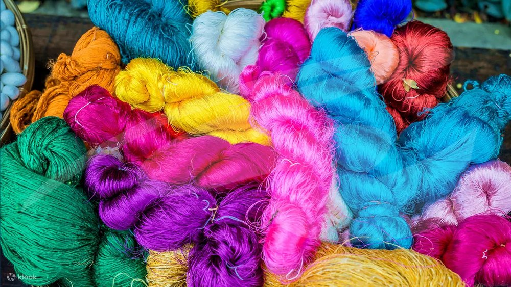 Different thread silk