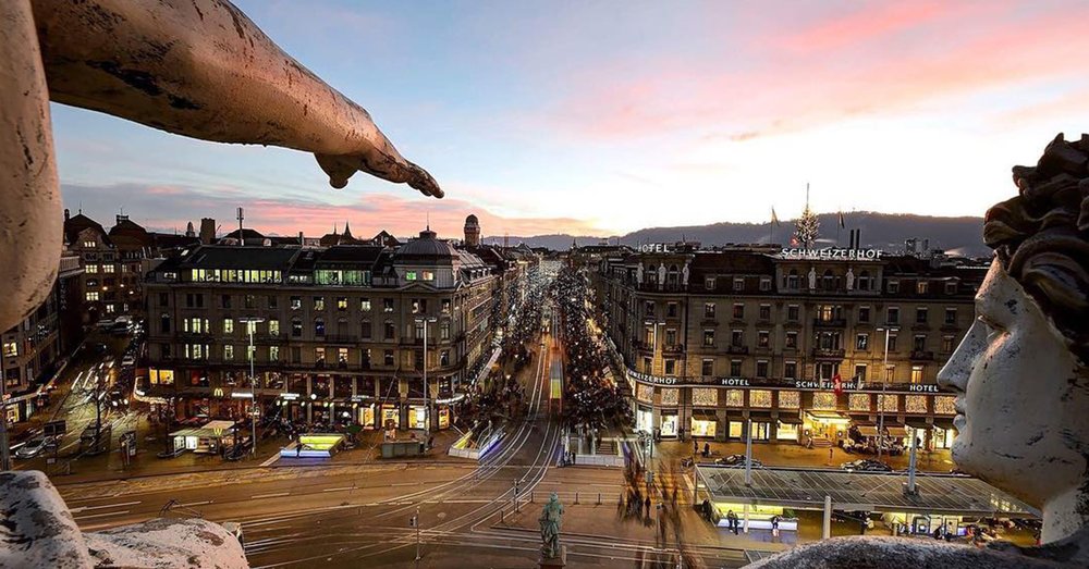 Khu Phố Bahnhofstrasse