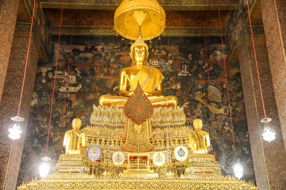 Golden buddha