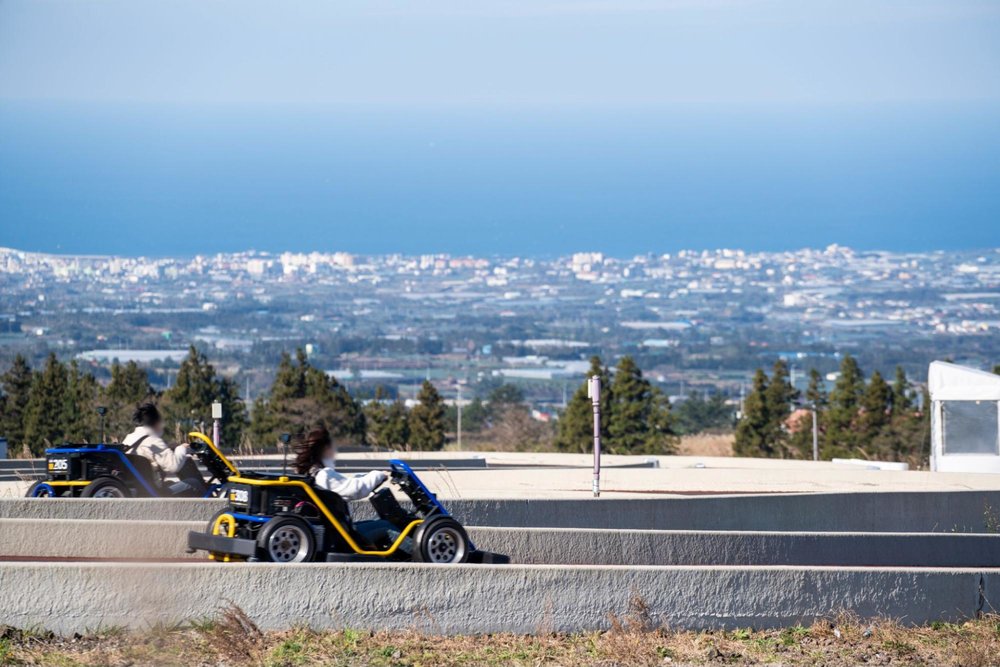 jeju things to do 9.81 park