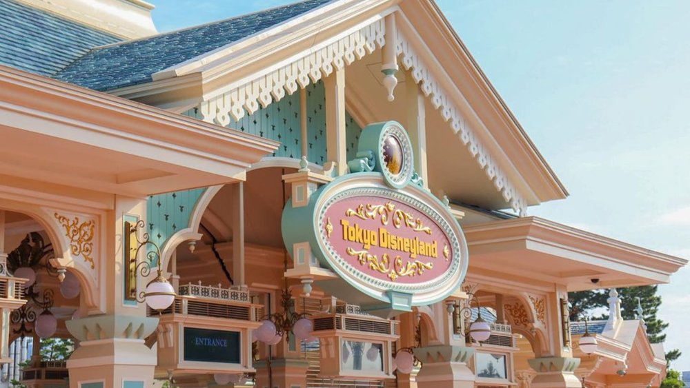 Nikmati satu hari penuh kebahagiaan di Tokyo Disneyland! Credits: @kthr_disneyphoto