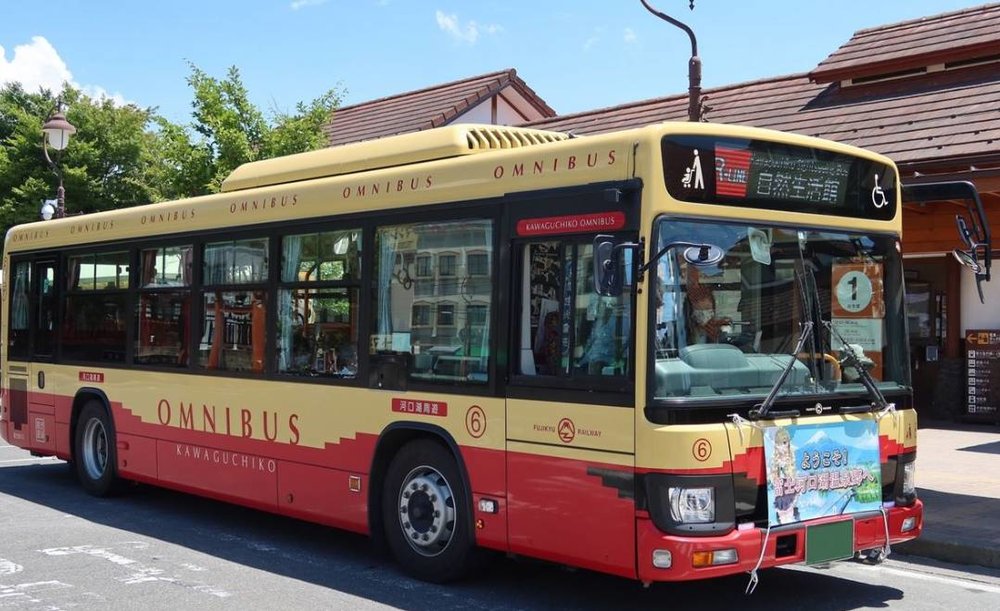 河口湖周遊バス(レッドライン)